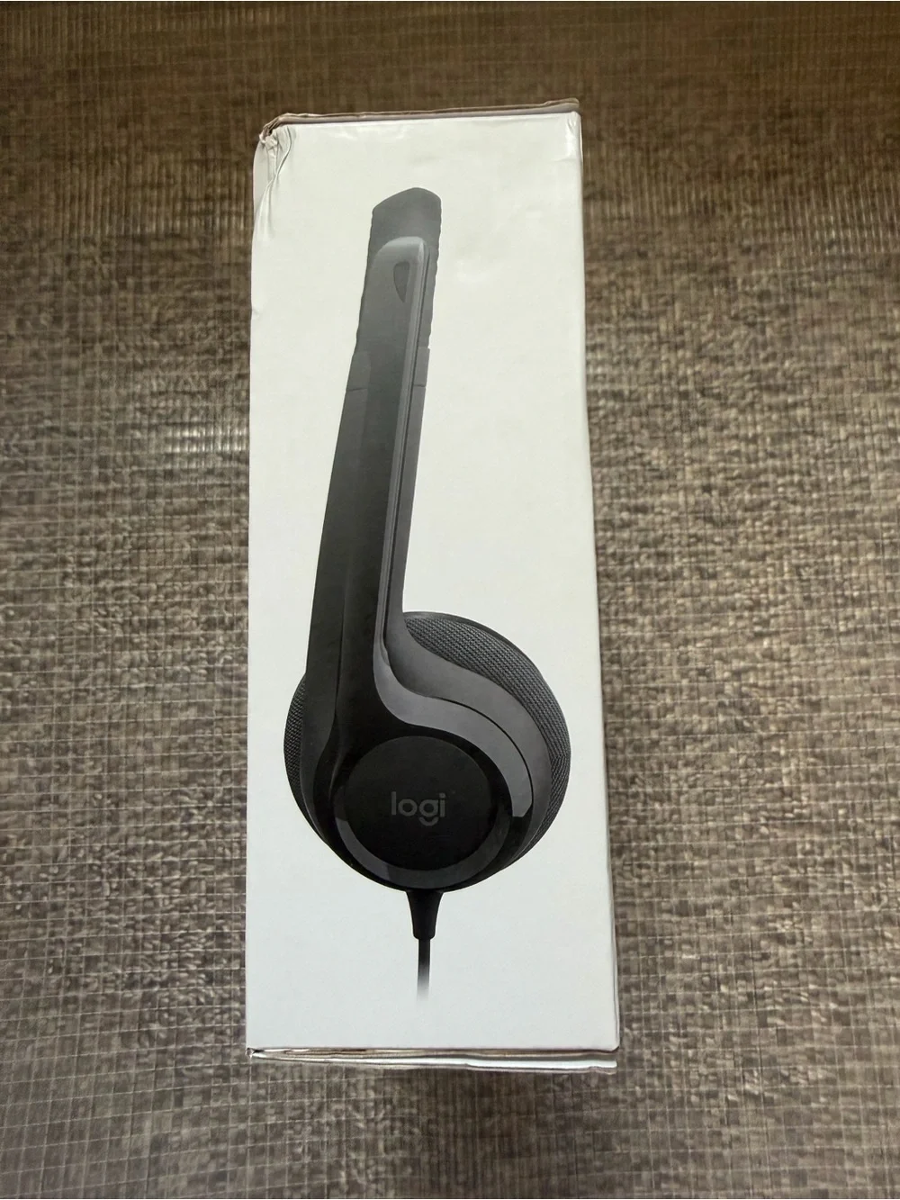 Logitech H390 USB ComLogitech H390 USB Computer Headset with Noise-Canceling Mic